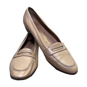 Salvatore Ferragamo Boutique Tan Leather Loafers 9